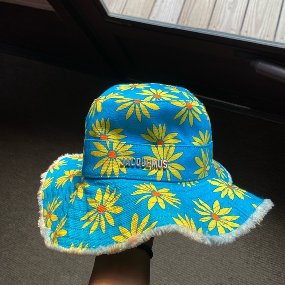 Jacquemus LE BOB ARTICHAUT HAT - Picture 2 of 5